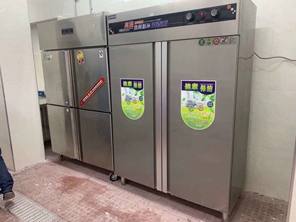 商用廚房設(shè)備 商用廚房設(shè)備